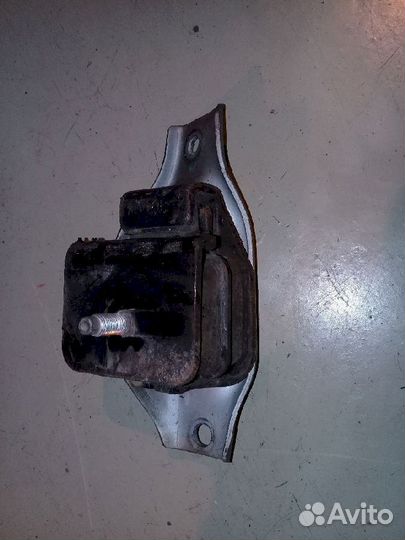 Опора двигателя (подушка двс) 41022-FA000 Subaru O