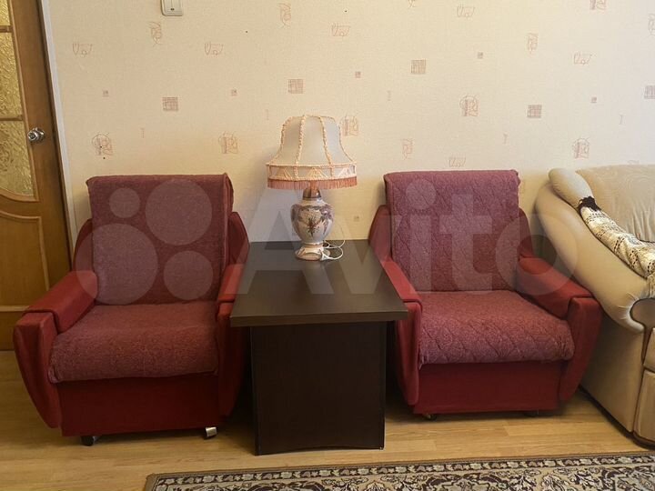 2-к. квартира, 58 м², 8/17 эт.