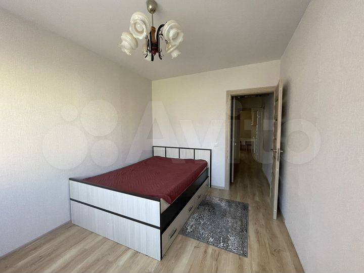 2-к. квартира, 56 м², 6/18 эт.