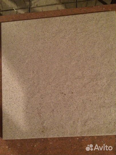 Керамическая плитка новая 200*300