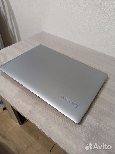 Lenovo ideapad 320-15ABR