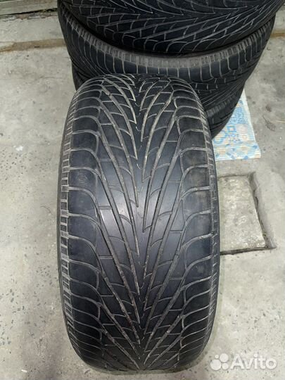 Goodyear Wrangler F1 255/50 R19