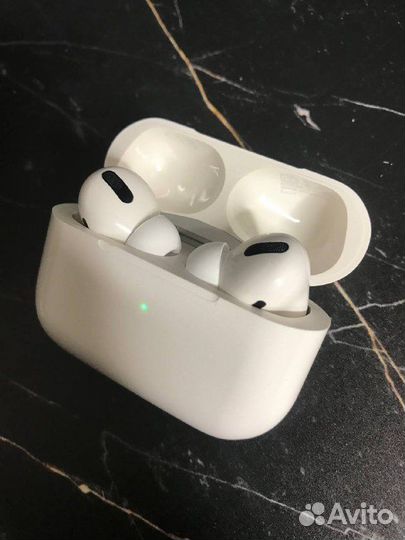 Наушники беспроводные Apple AirPods Pro