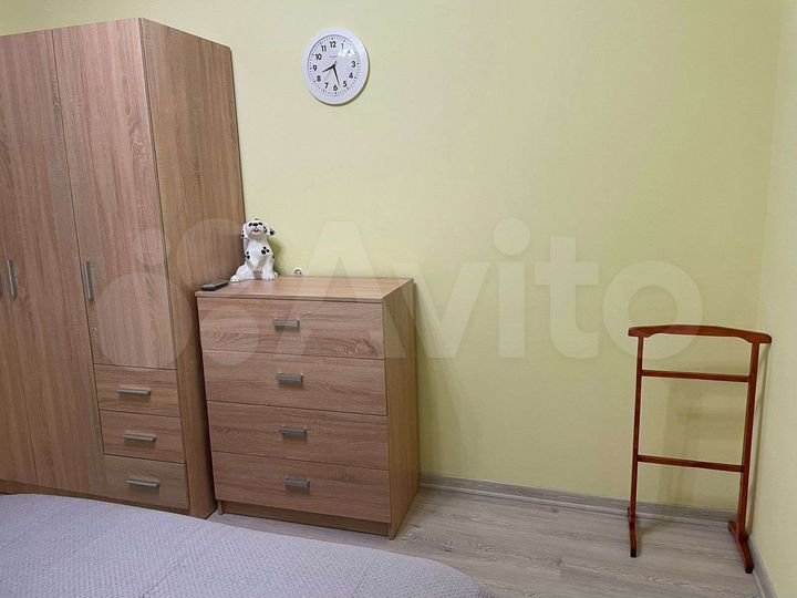 2-к. квартира, 67 м², 2/4 эт.