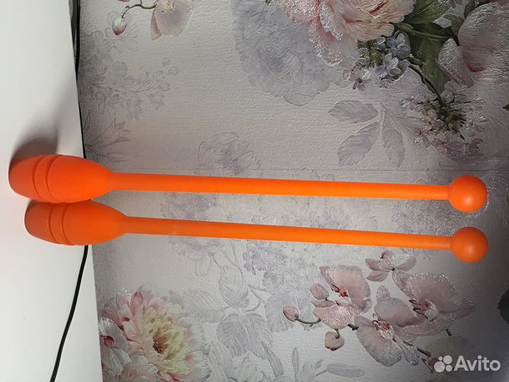 Гимнастические булавы