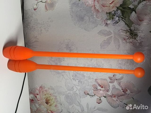 Гимнастические булавы