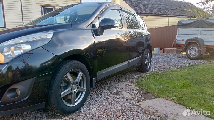 Renault Grand Scenic 1.5 МТ, 2011, 319 420 км