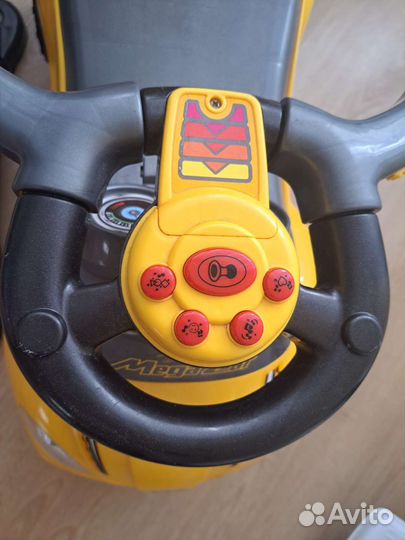 Детская машинка каталка с ручкой