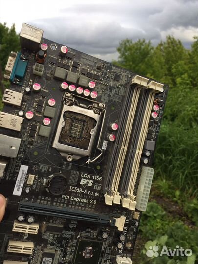Материнская плата на 1156 сокете