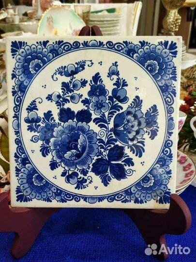 Декоративная плитка с росписью Делфт