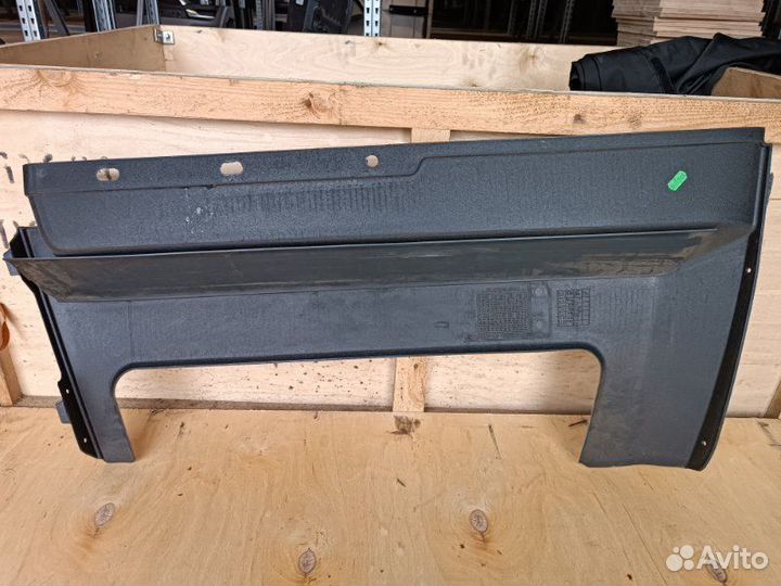 Обшивка салона правая Man Tgx