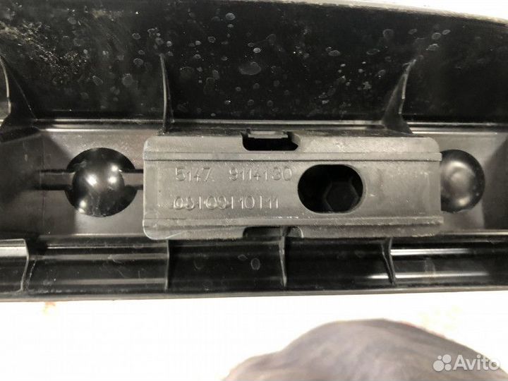 Накладка заднего правого порога (внутренняя) BMW 7