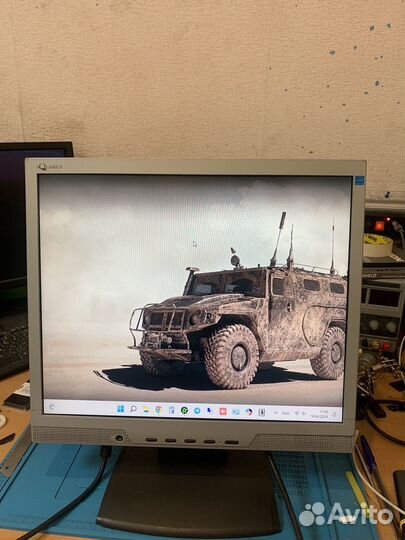 ЖК монитор 17' Aguarius