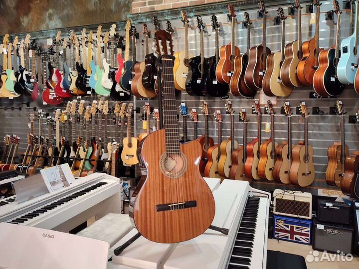 Классическая гитара samick CN-1CE/N