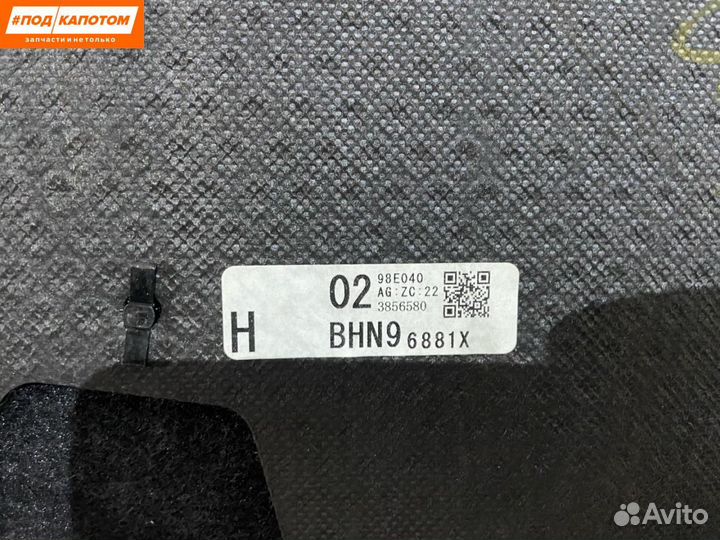 Пол багажника Mazda 3 BM рест. 2016 6881X