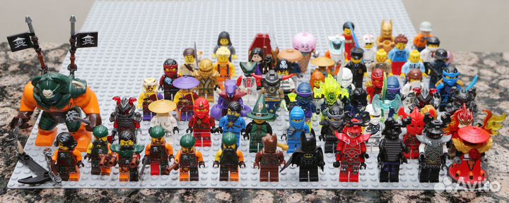 Мини фигурки lego