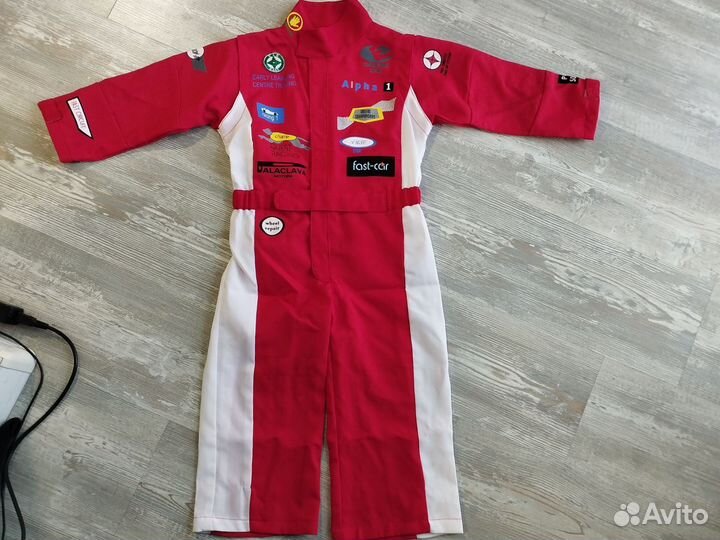 Костюм гонщика