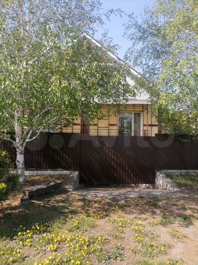 Дом 279,8 м² на участке 11 сот.