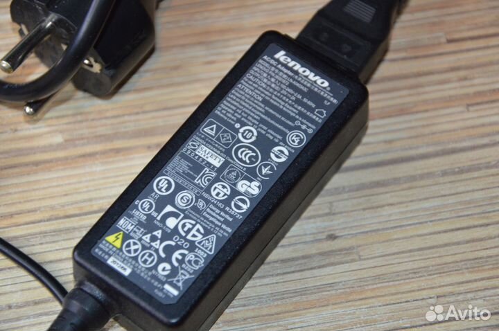 Блок питания для ноутбука lenovo LN-A0403A3C