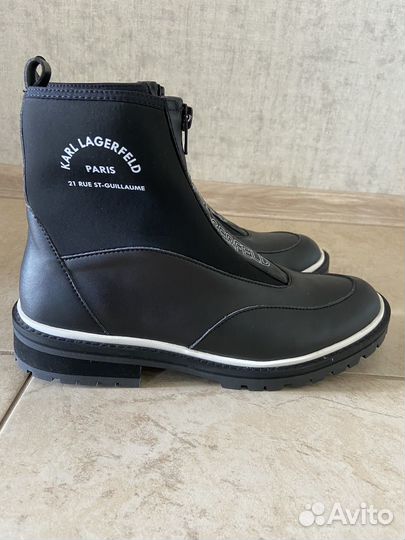 Ботинки демисезонные