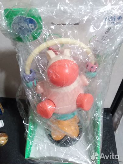 Пони игрушка на присоске к детскому столику