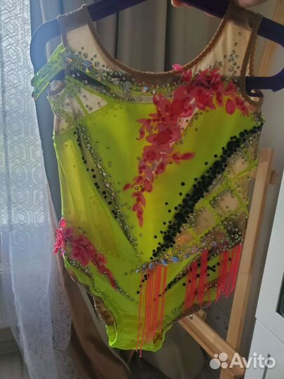 Купальник для художественной гимнастики