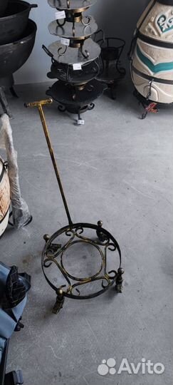 Подставка-тележка под тандыр на колесах с ручкой