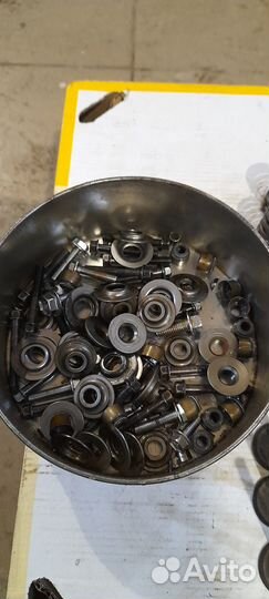 Распредвал Suzuki Df140