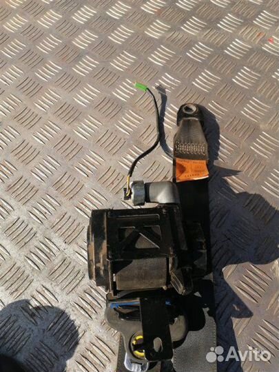 Ремень безопасности передний Chevrolet Epica V250