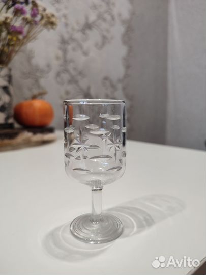 Хрустальные рюмки