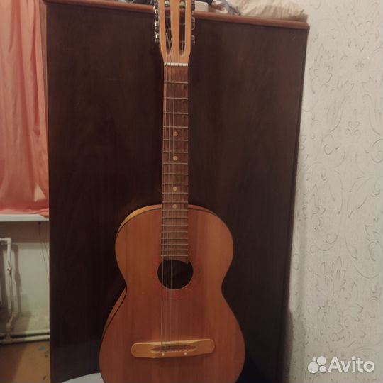 Гитара Москва 80