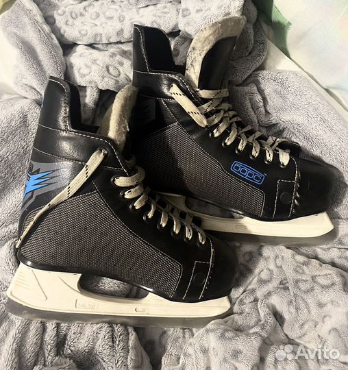 Коньки мужские (хоккейные)
