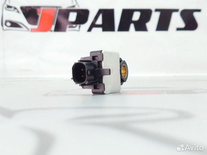 Датчик AIR BAG Mitsubishi Lancer X (2007—2010)