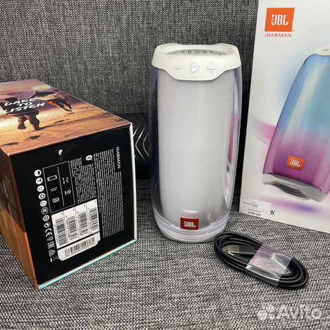 Портативная акустика JBL Pulse 4 белая б/у