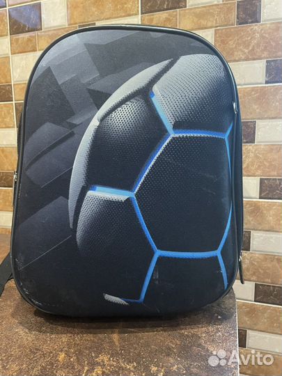 Школьный рюкзак