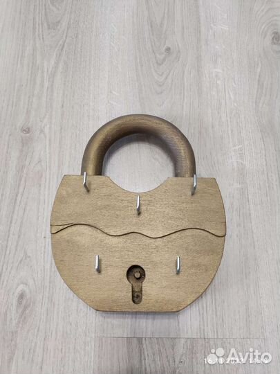 Ключница настенная из дерева/ вешалка для ключей