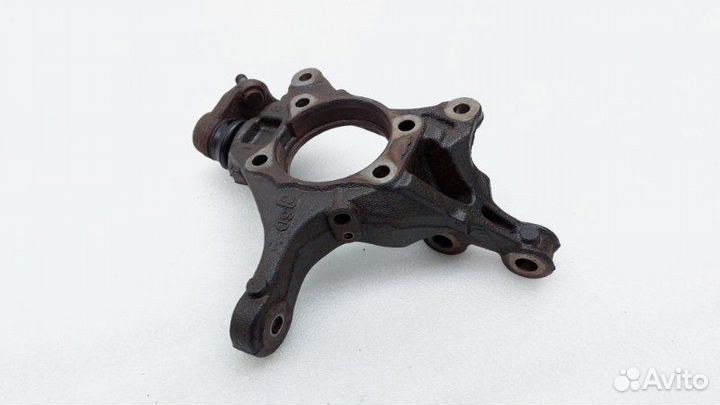 Б/У Кулак поворотный Состояние отличное, оригинал