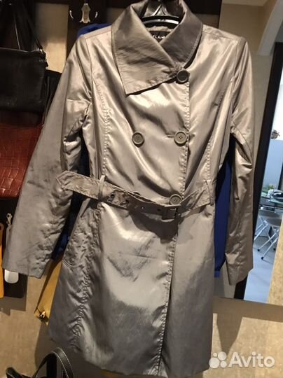 Плащ женский