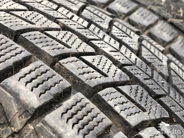 Dunlop Winter Maxx SJ8 225/65 R17