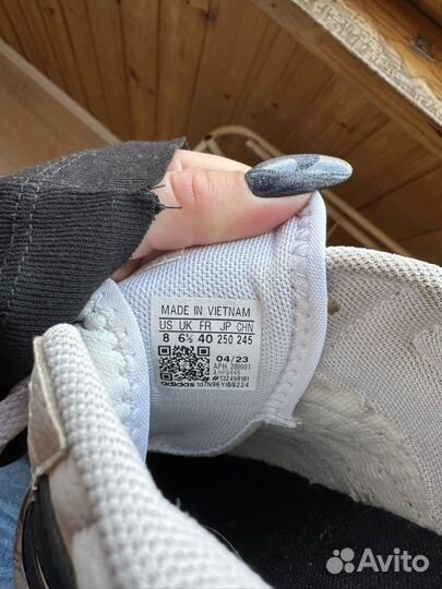 Кроссовки женские adidas