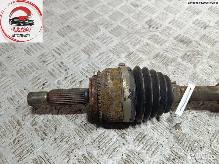 Полуось передняя левая б/у Mitsubishi Lancer (2000-2010)