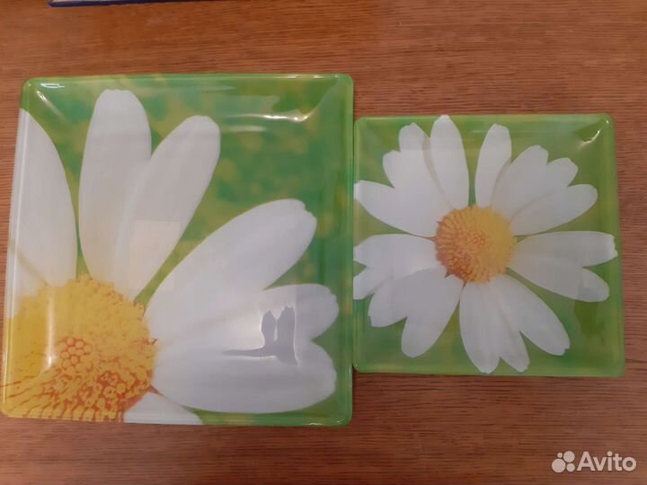 Тарелки для сервировки стола