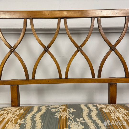 Комплект диванчик и два полукресла