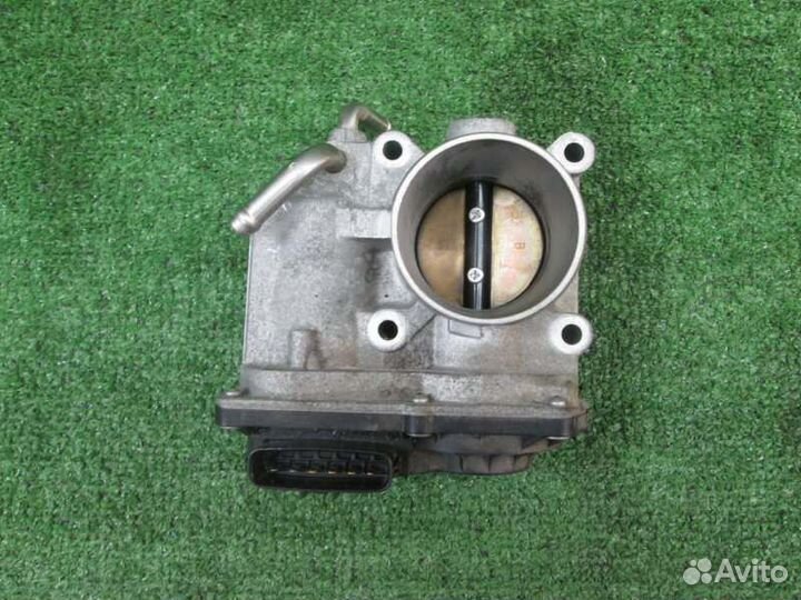 Дроссельная заслонка Toyota Corolla Fielder NZE141