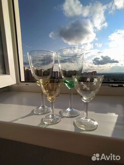 Фужеры и рюмки из цветного стекла СССР