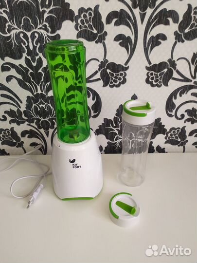 Блендер для смузи и коктейлей Kitfort кт-1313 Shak