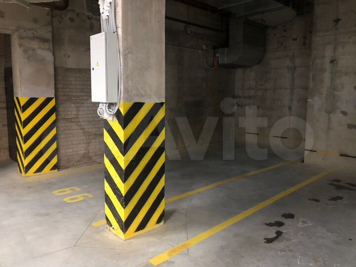 Машиноместо, 14 м²