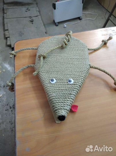 Когтеточка для кошек новая