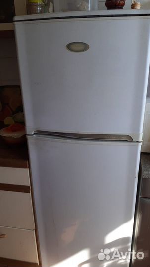 Холодильник sharp