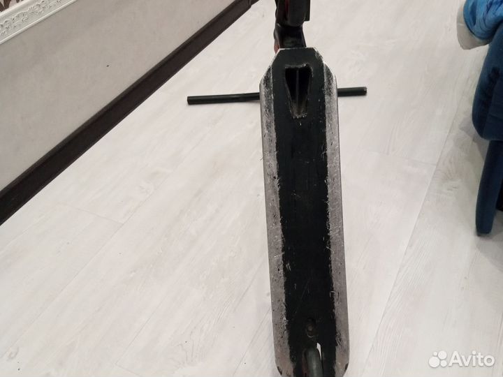 Трюковой самокат Sub buttle 110